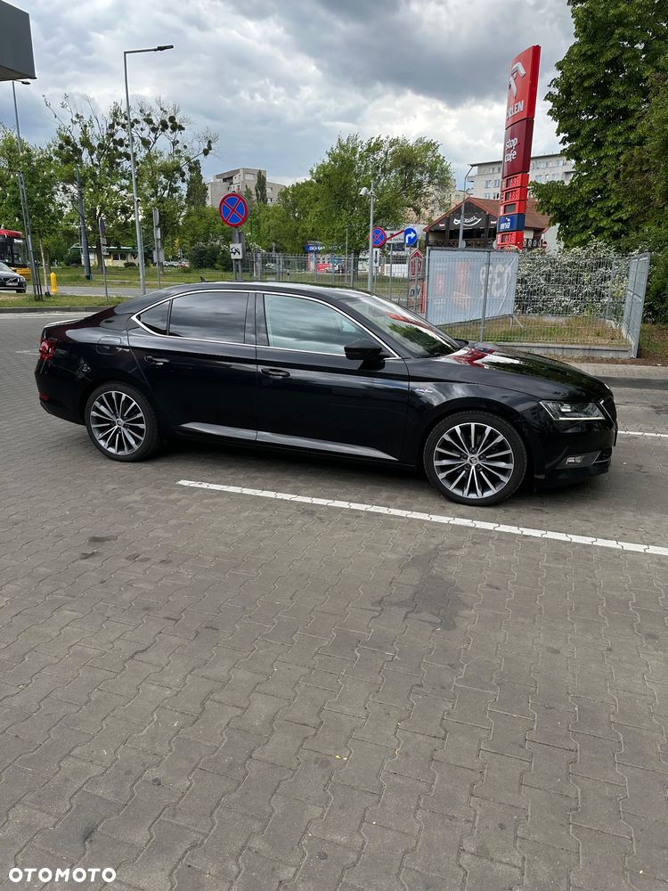 Skoda Superb 2.0 TDI SCR 4x4 Sportline DSG - 7