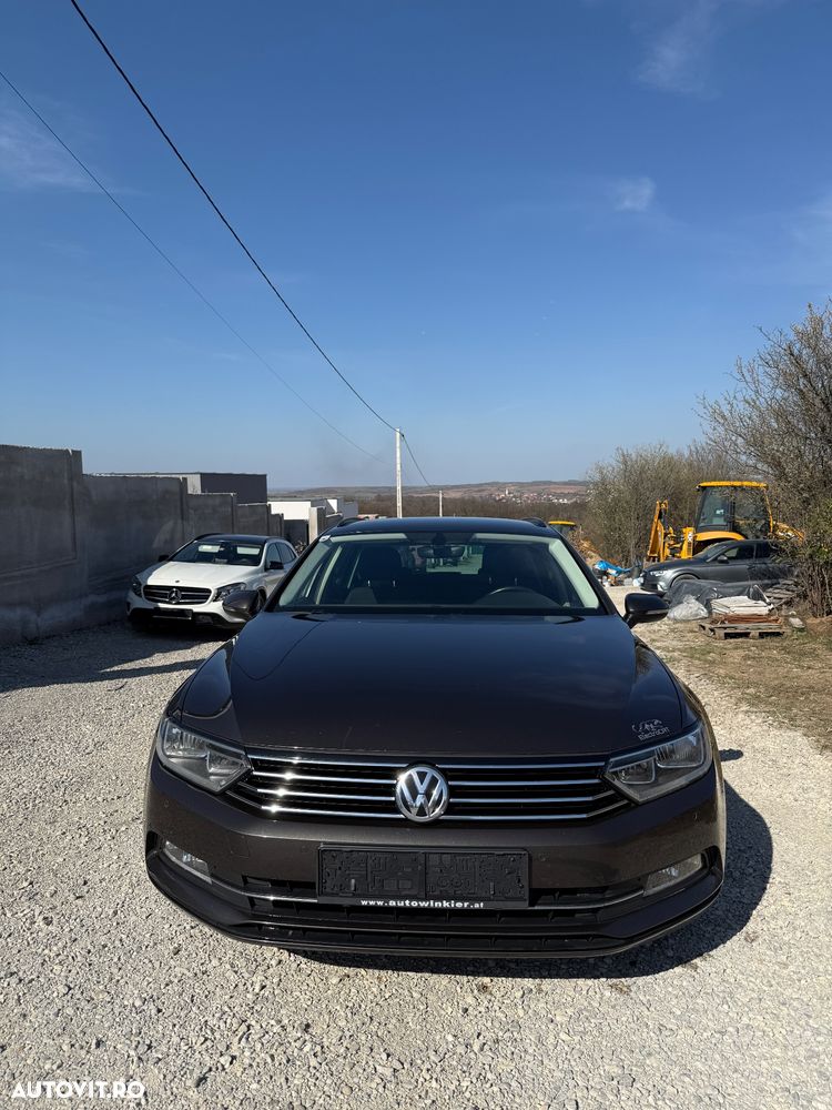 Volkswagen Passat 2.0 TDI DSG (BlueMotion Technology) Comfortline - 2