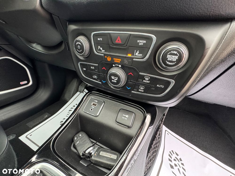 Jeep Compass 1.6 MJD Limited FWD S&S - 21