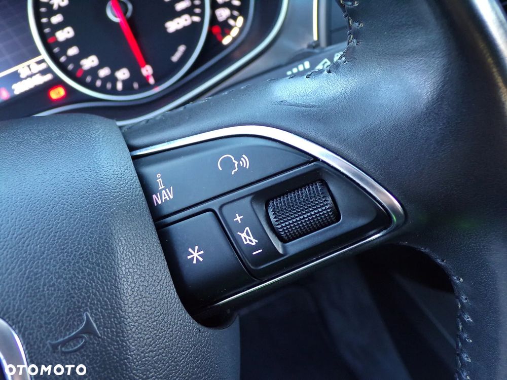 Audi A6 Avant 2.0 TDI - 20
