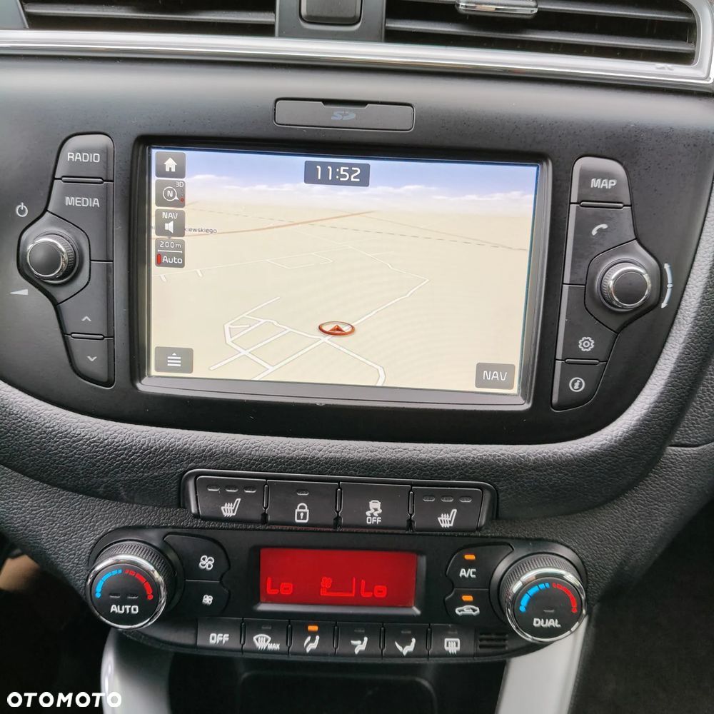 Kia Ceed 1.6 GDI Dream Team Edition - 17