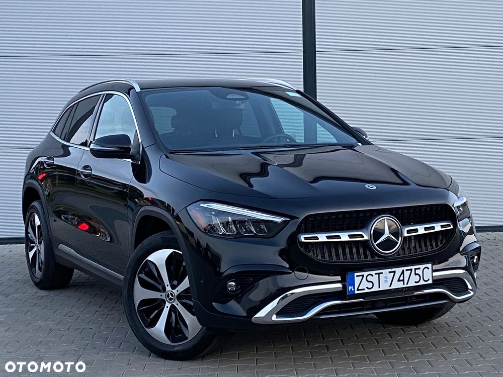 Mercedes-Benz GLA 250 - 13
