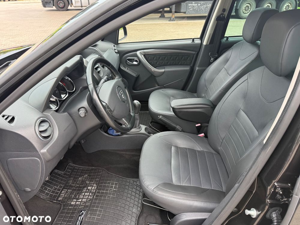Dacia Duster 1.6 - 21