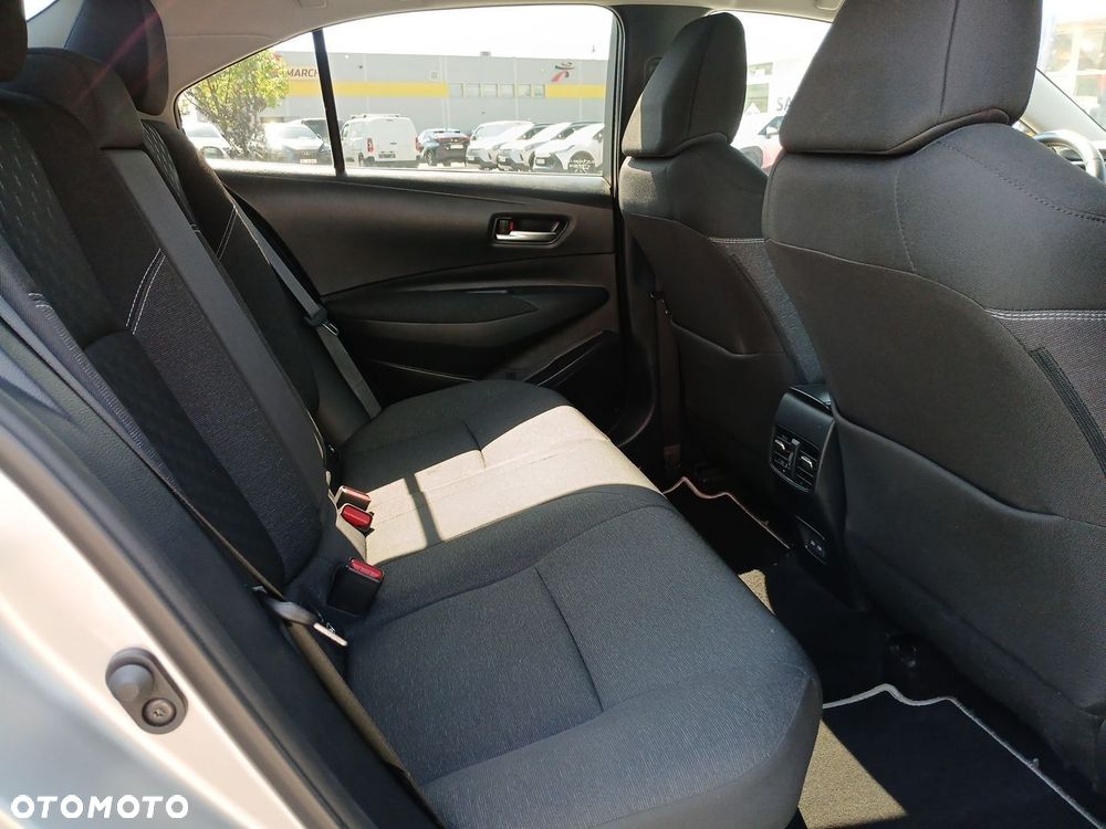 Toyota Corolla 1.8 Hybrid Style - 10