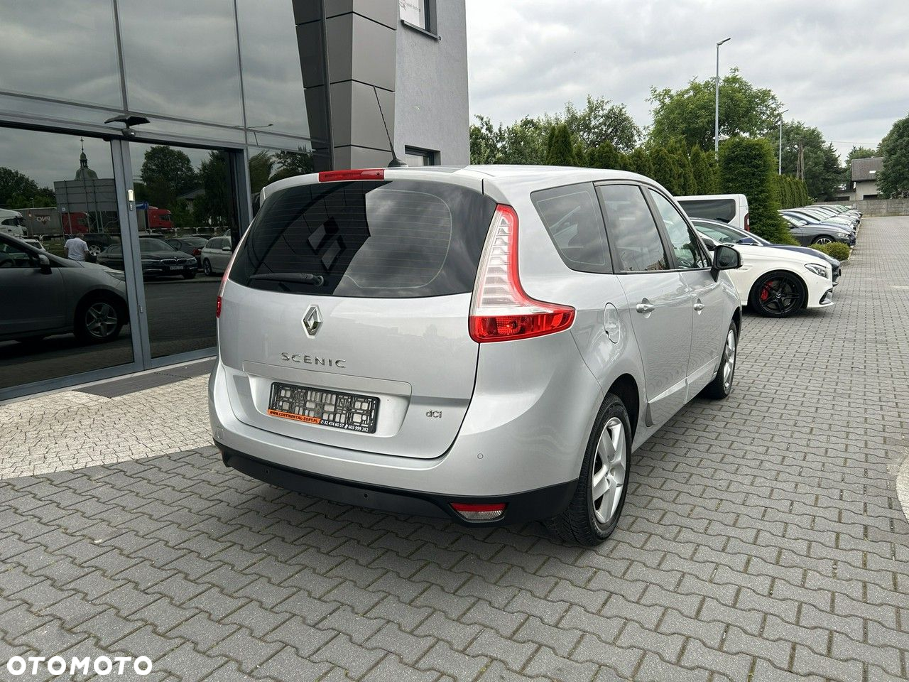 Renault Grand Scenic - 4