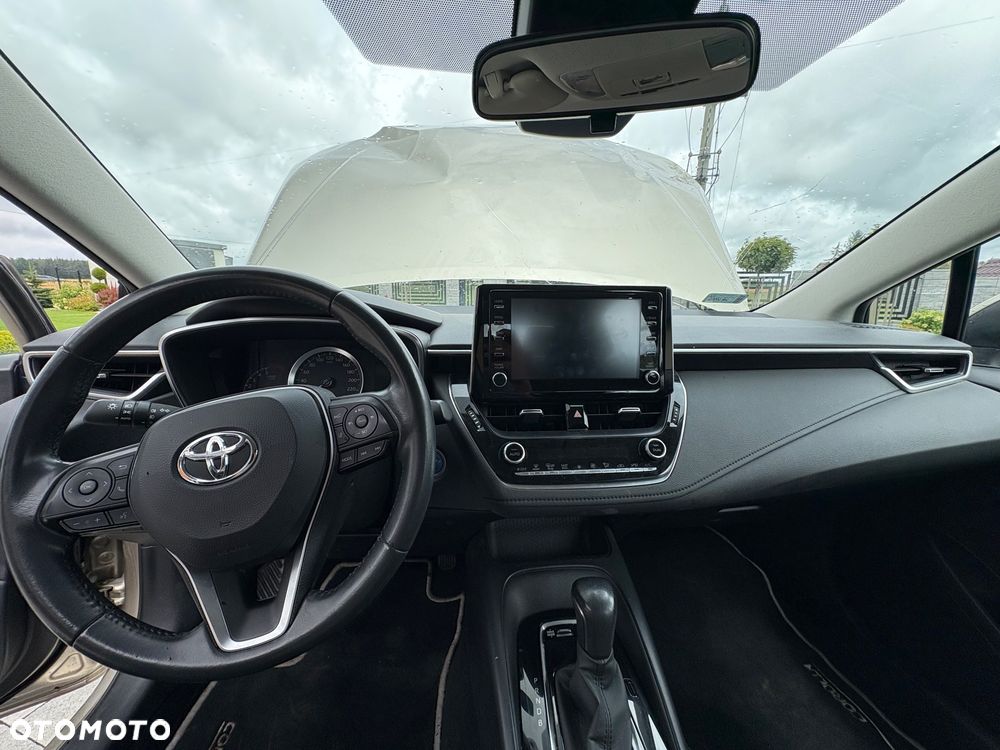 Toyota Corolla 1.8 Hybrid GPF Comfort - 18