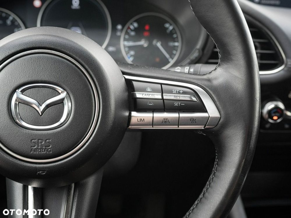 Mazda 3 2.0 mHEV Hikari - 15