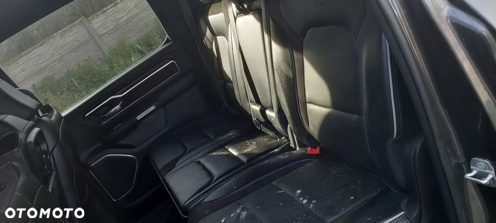 RAM 1500 5.7 Crew Cab Laramie - 5