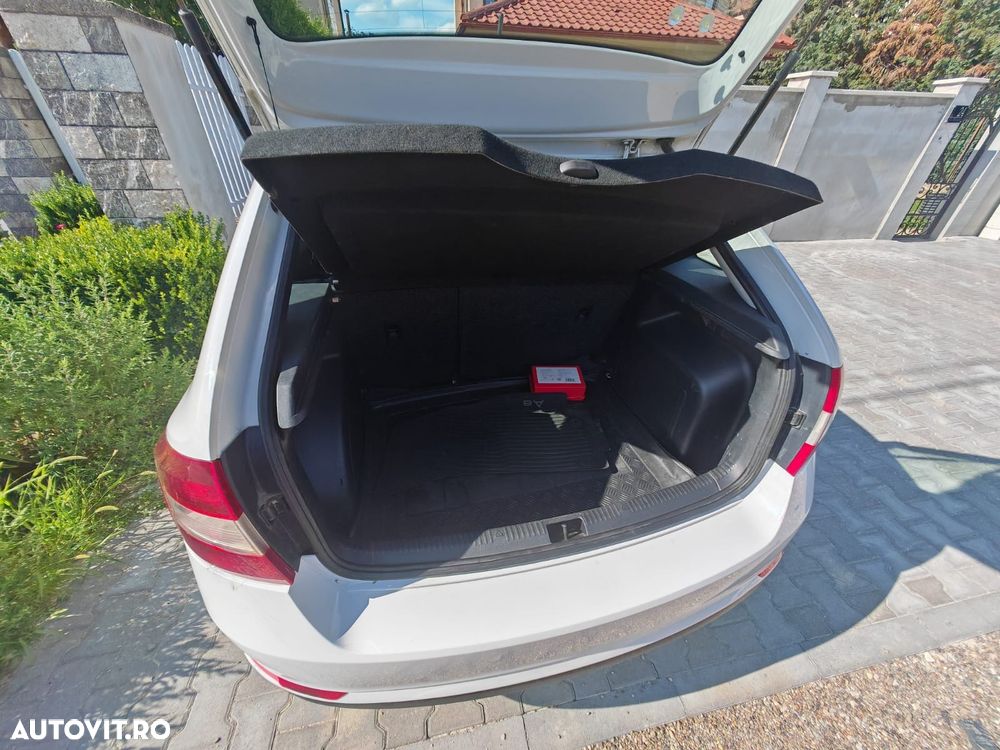 Skoda RAPID 1.6 TDI Style+ - 7