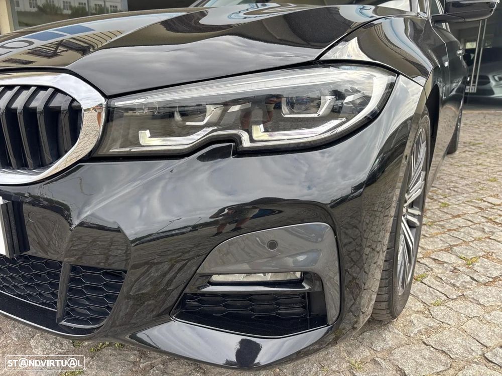 BMW 320 d Pack M Auto - 27