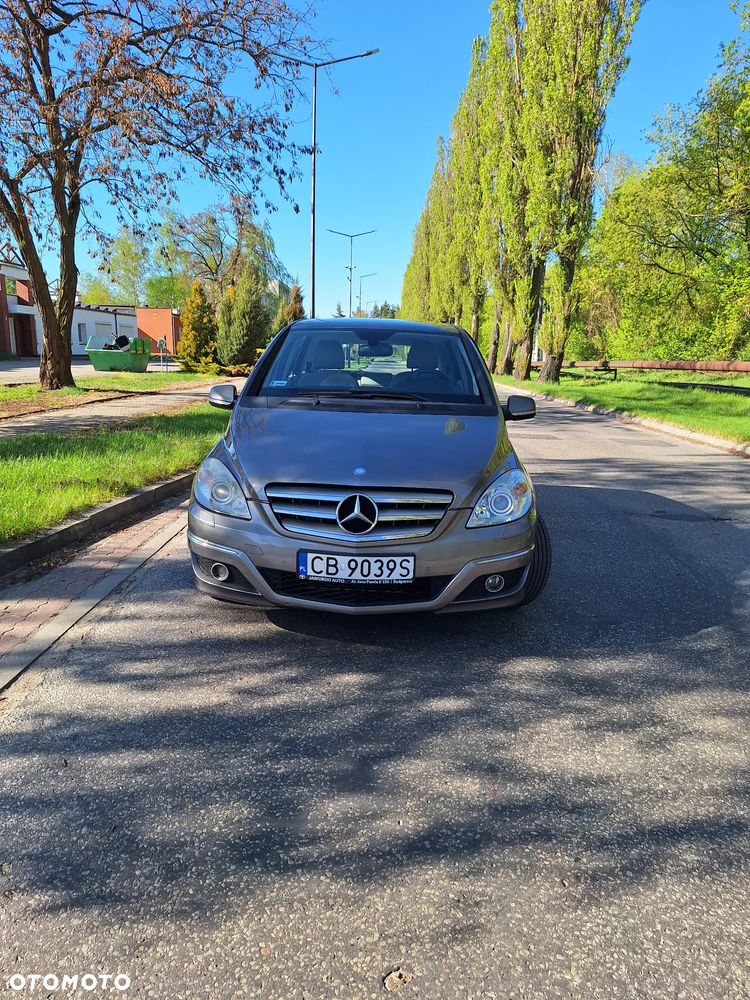 Mercedes-Benz Klasa B 200 CDI Autotronic - 14
