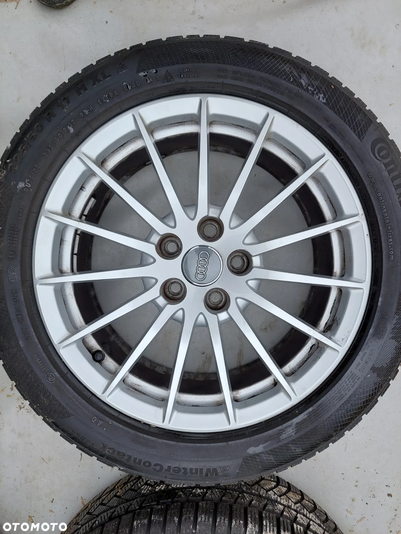FELGI ALUMINIOWE AUDI A4 A5 Q5 Q3 A7 A8 RS4 R17 E7.5x17H2 ET29 5X112 8W0601025AE - 4