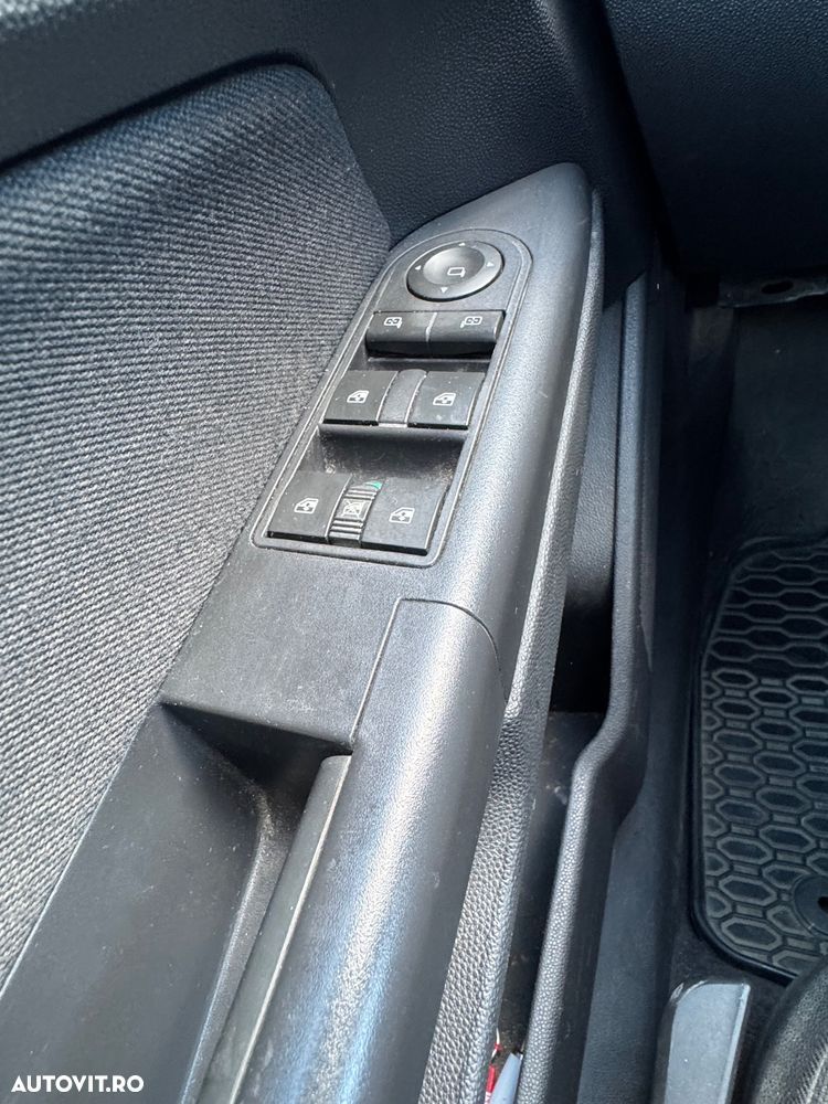 Opel Astra - 9