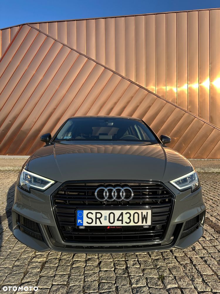 Audi A3 Sportback 35 TFSI Sport S tronic - 4