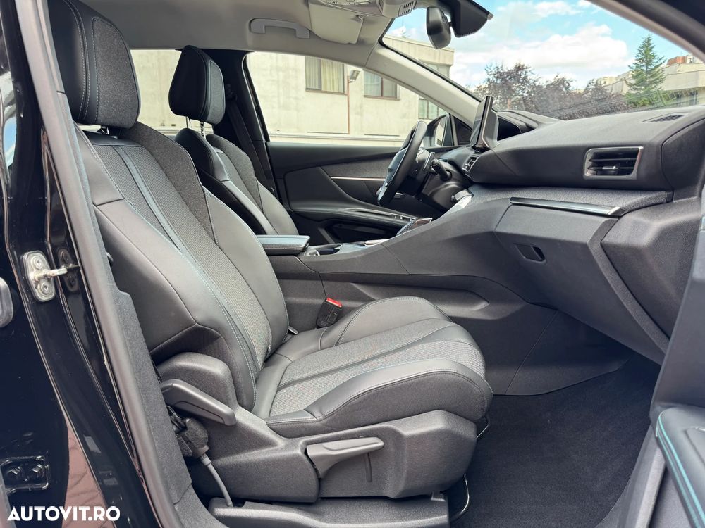 Peugeot 3008 1.2 PureTech 130 EAT8 Allure Pack - 16