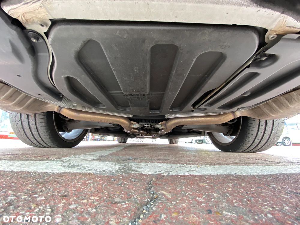 Mercedes-Benz Klasa E 63 AMG AMG Speedshift 7G-MCT - 24