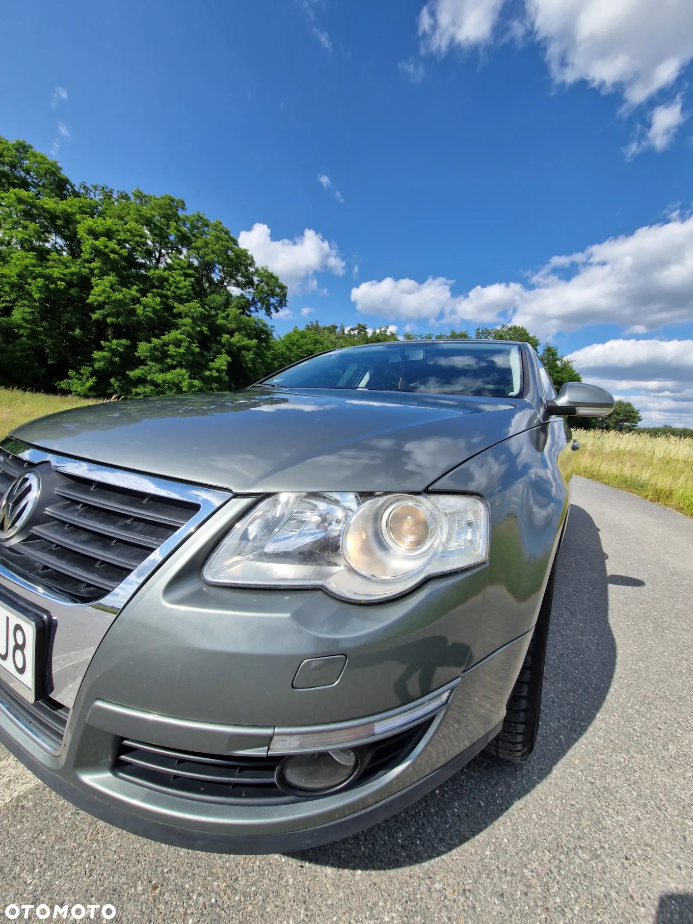 Volkswagen Passat 2.0 TDI Comfortline - 4