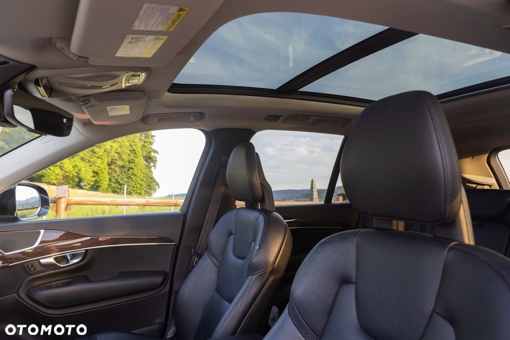 Volvo XC 90 T6 AWD Momentum 7os - 11