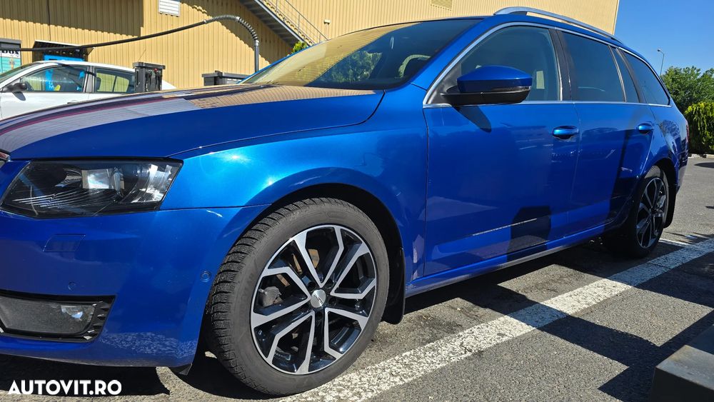 Skoda Octavia 1.6 TDI DSG Style - 21