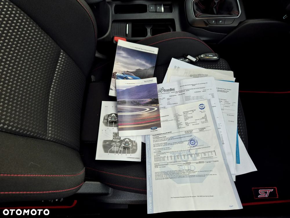 Ford Focus 1.5 EcoBoost Start-Stopp-System ST-Line - 34