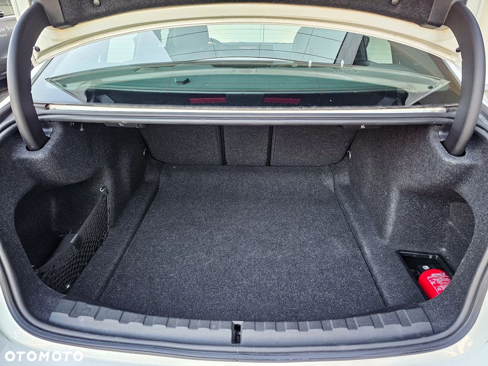 BMW Seria 3 - 22