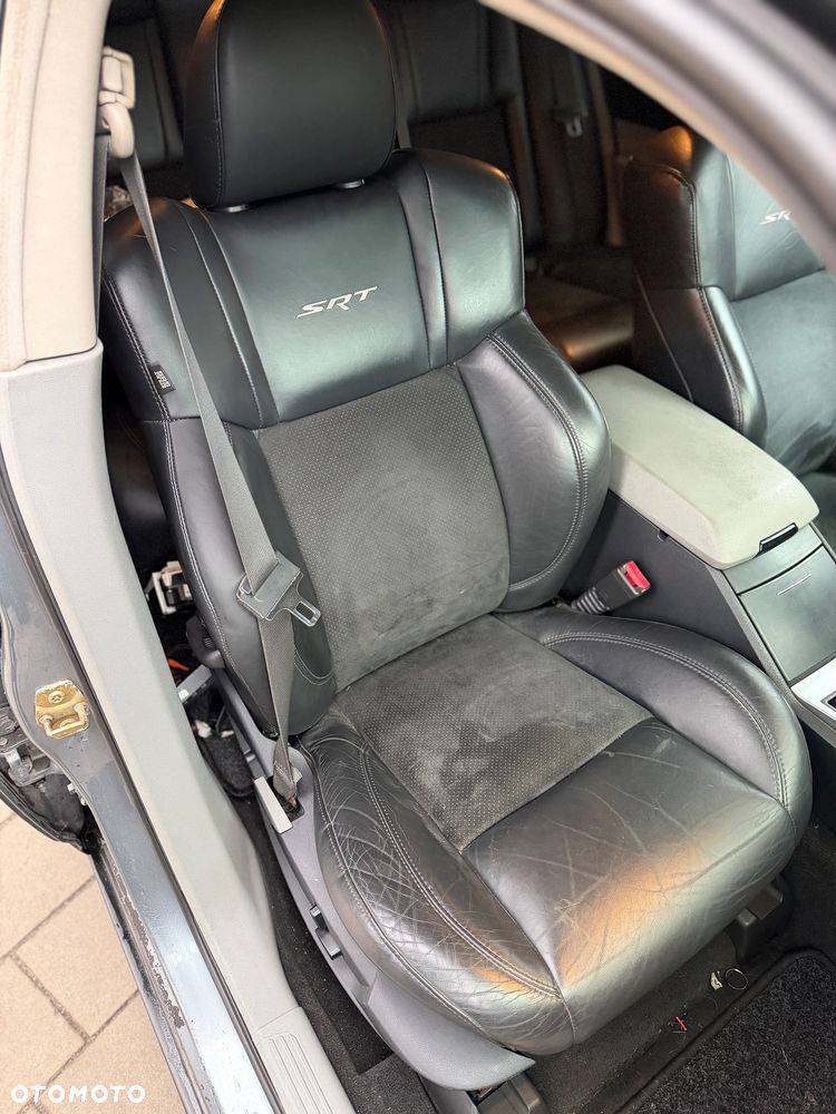 Dodge Charger 5.7 V8 RT - 13