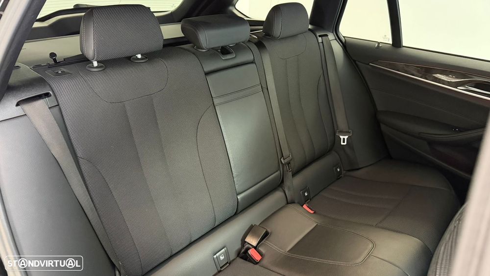 BMW 520 d Pack M Auto - 15