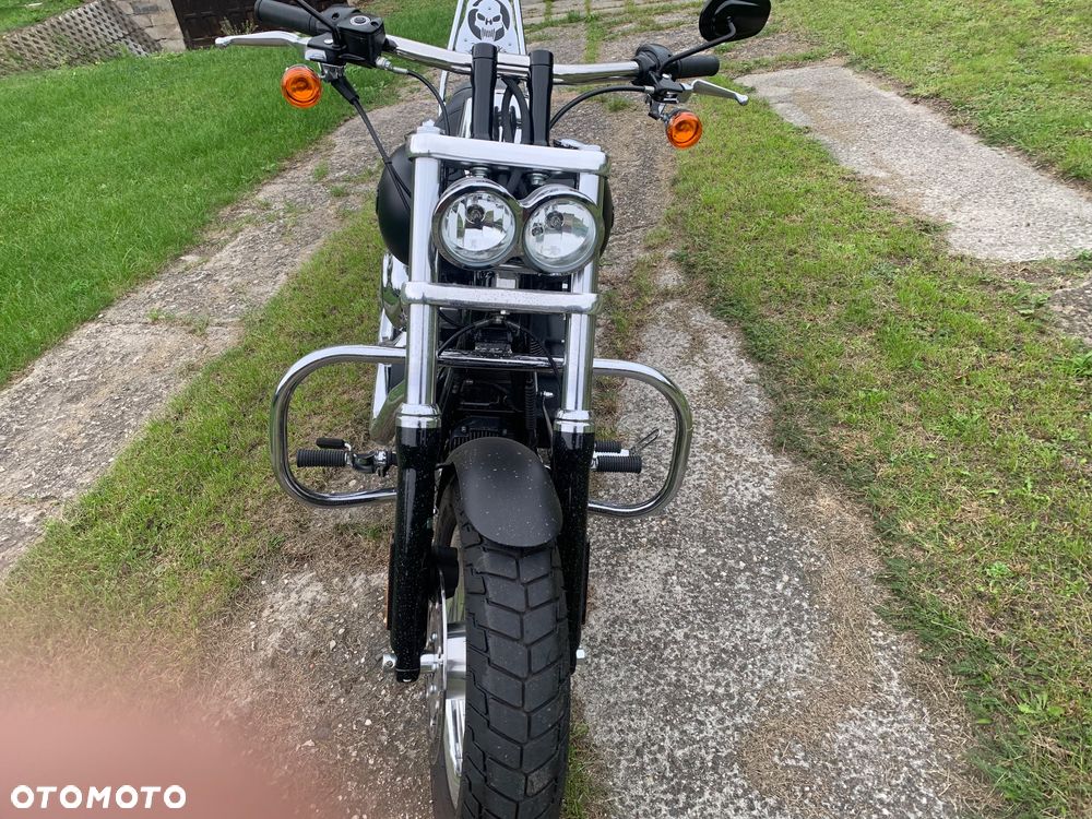 Harley-Davidson Dyna Fat Bob - 3