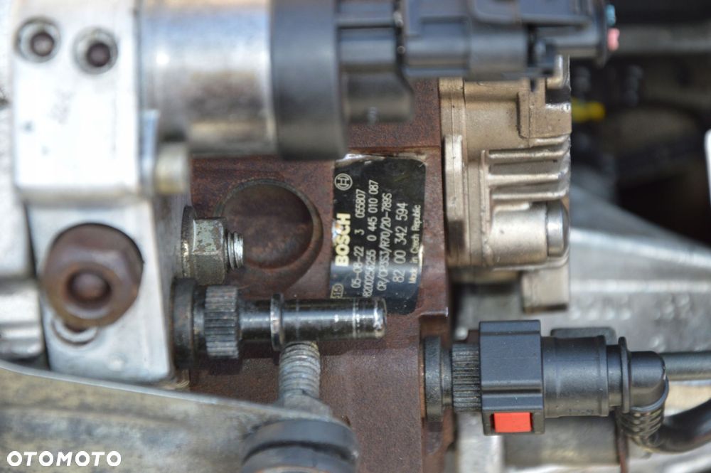 silnik suzuki vitara ii 1.9 ddis f9q kompletny pompa turbina wtrysk - 6