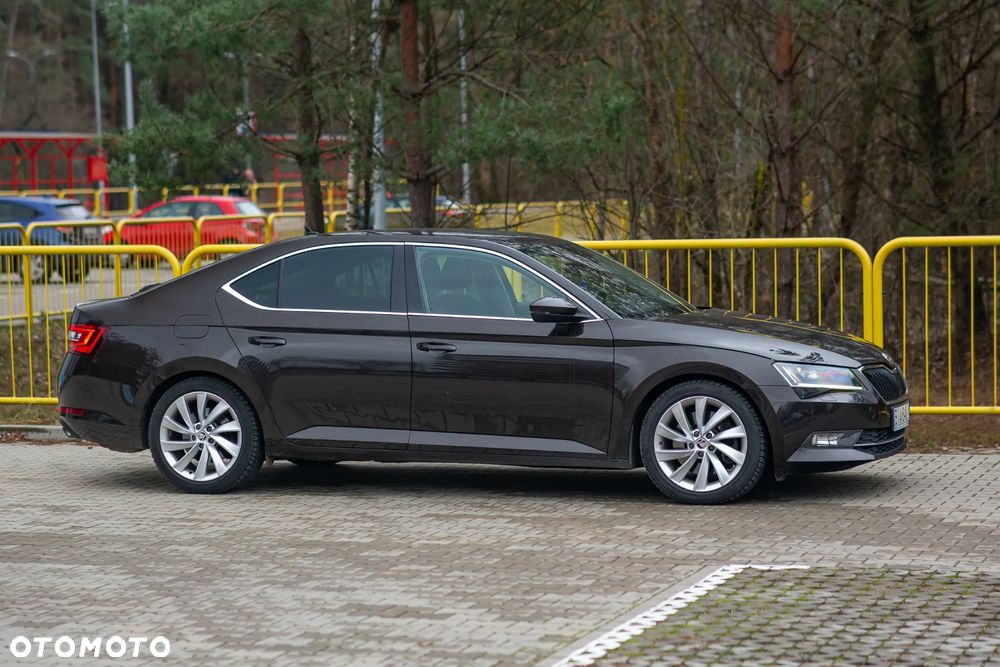 Skoda Superb 2.0 TSI 4x4 Style DSG - 2