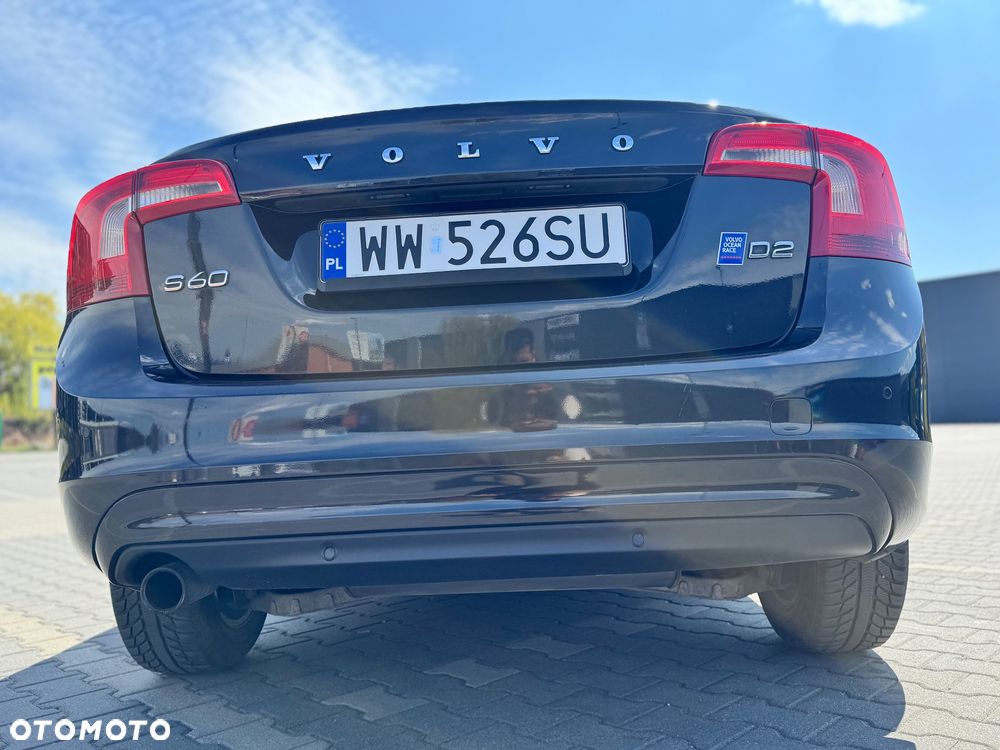 Volvo S60 D2 Momentum - 6