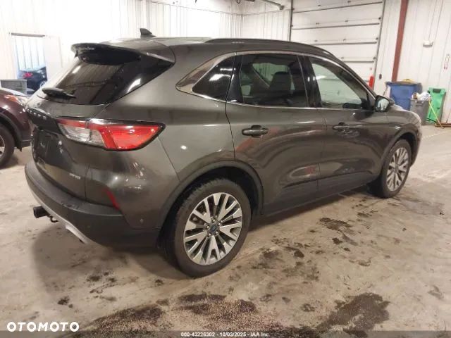 Ford Escape 2.0 EcoBoost AWD Titanium - 4