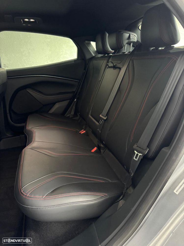 Ford Mustang Mach-E AWD PREMIUM - 20