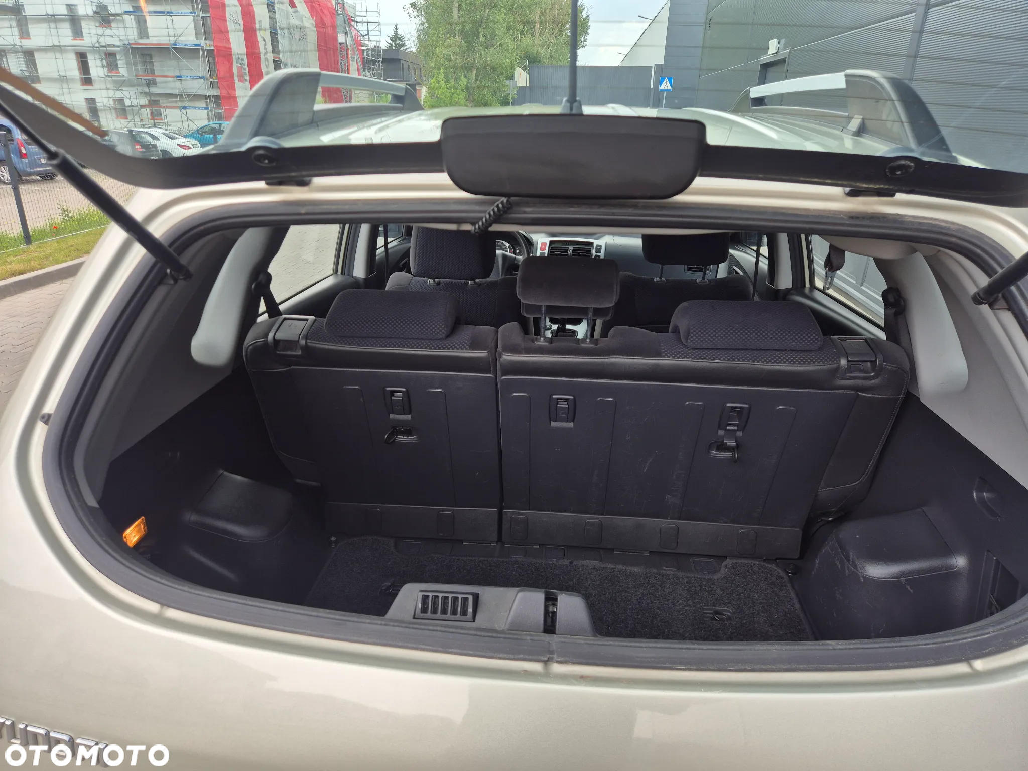 Hyundai Tucson 2.0 Comfort 2WD - 10