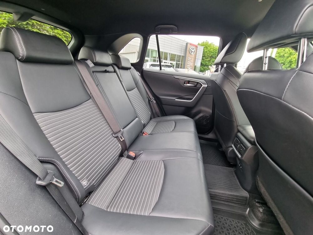 Toyota RAV4 2.5 Hybrid Black Edition by JBL 4x4 - 12