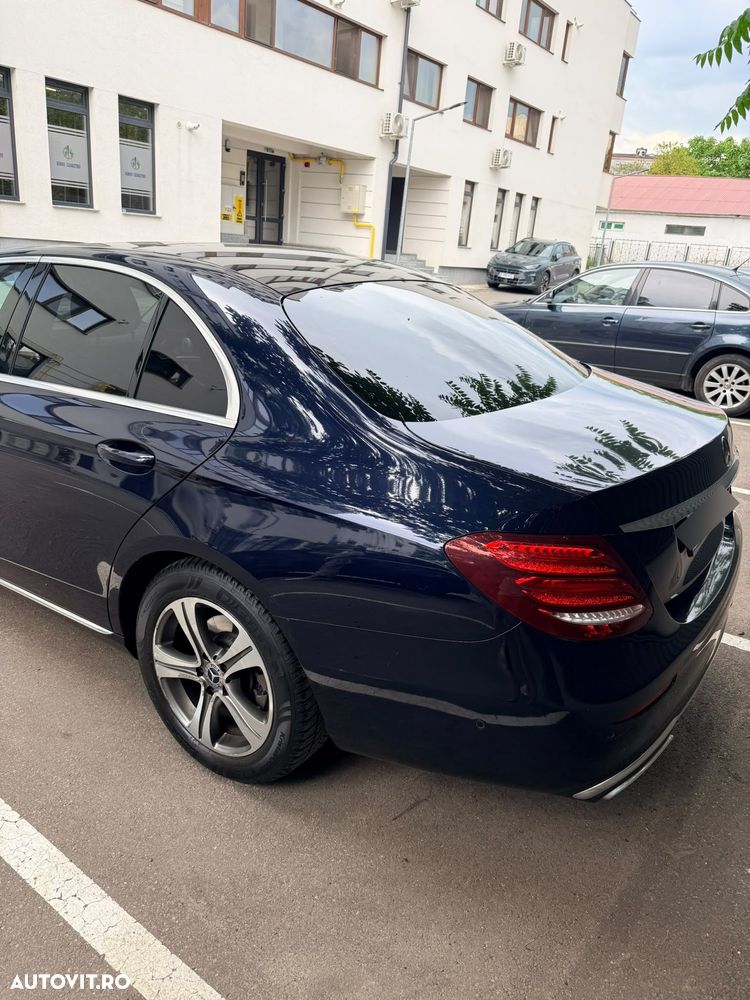 Mercedes-Benz E 200 d T-Modell Aut - 4