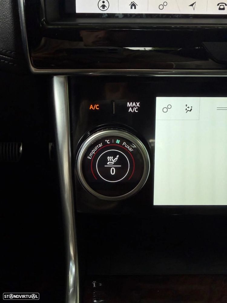 Jaguar XE 2.0 D R-Dynamic S - 27