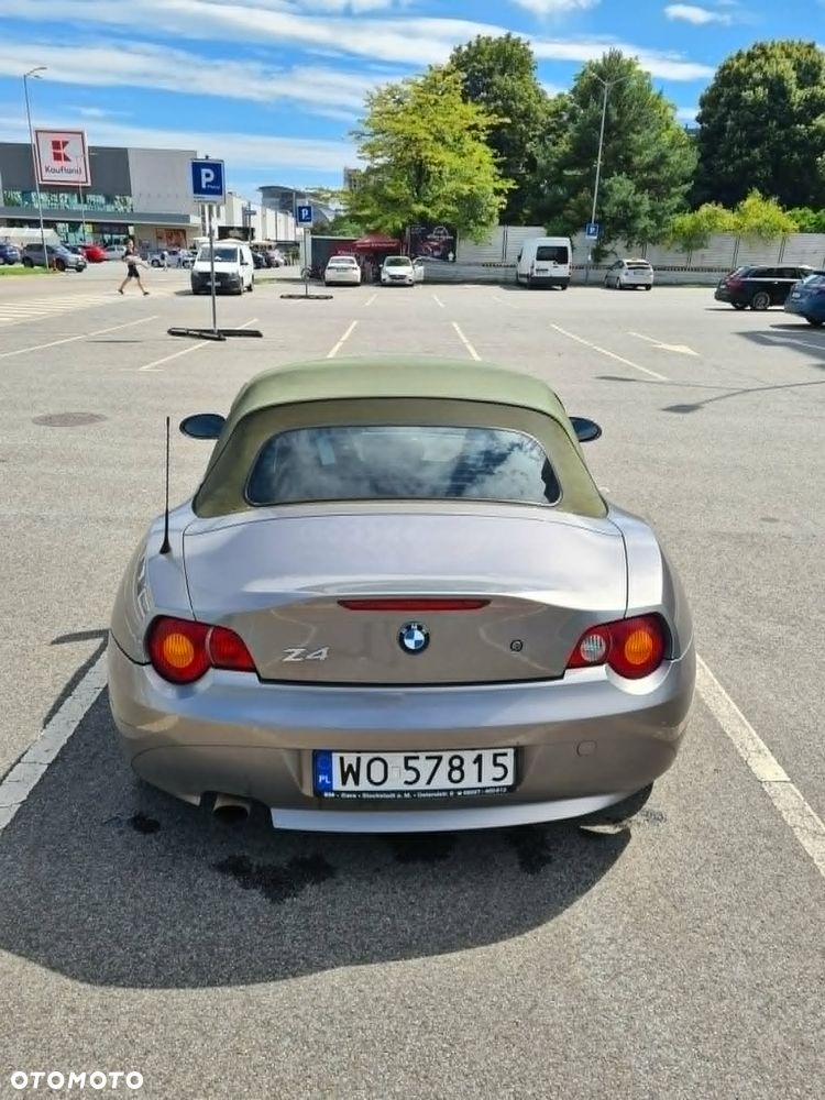 BMW Z4 2.0i - 8