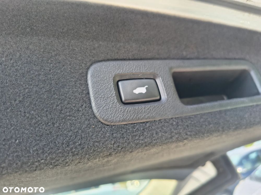 Honda Accord 2.0 i Sport - 29