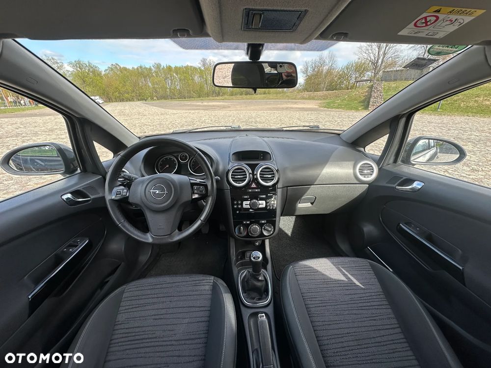 Opel Corsa - 14