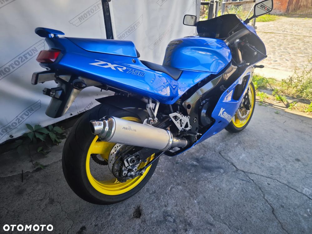 Kawasaki ZXR - 3