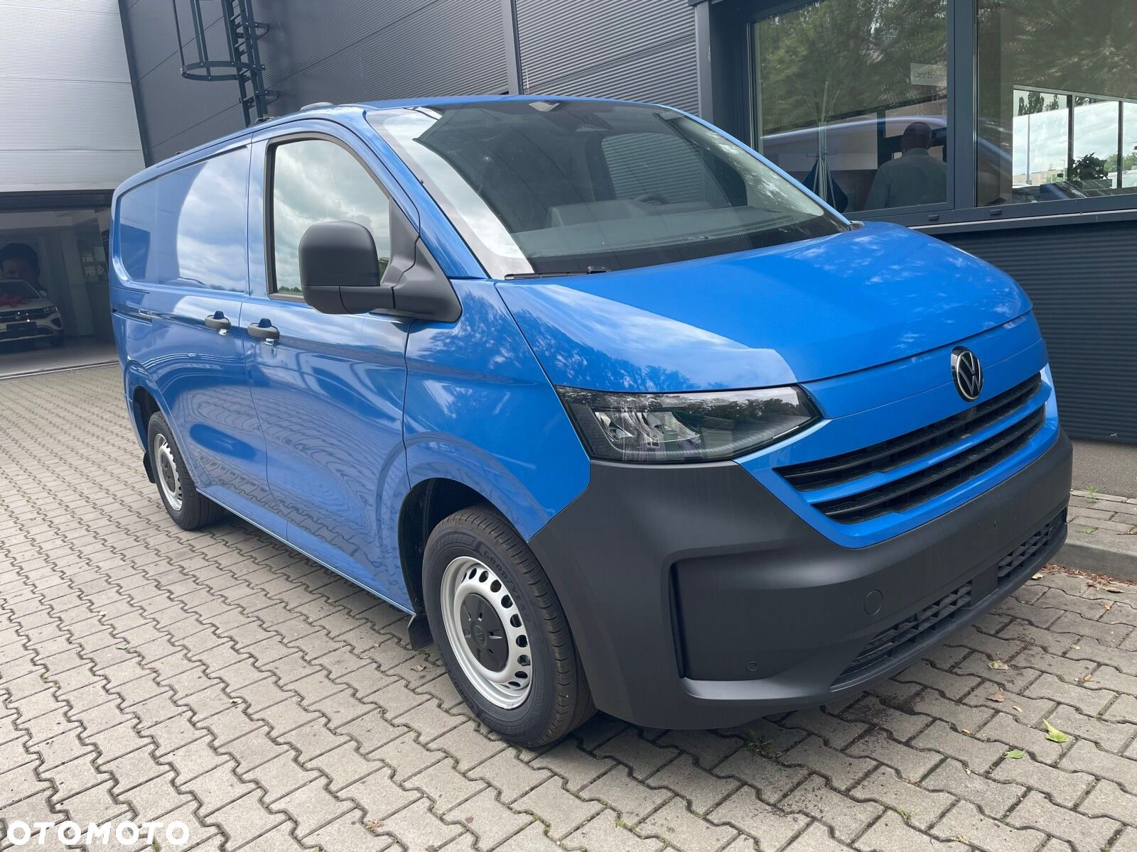 Volkswagen Transporter 2.0 TDI 150 KM 8-automat L1 - 16