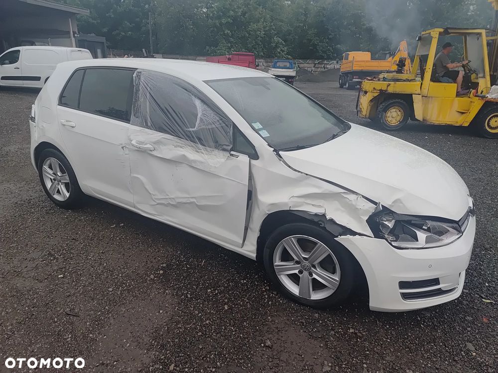 Volkswagen Golf 1.6 TDI Trendline - 13