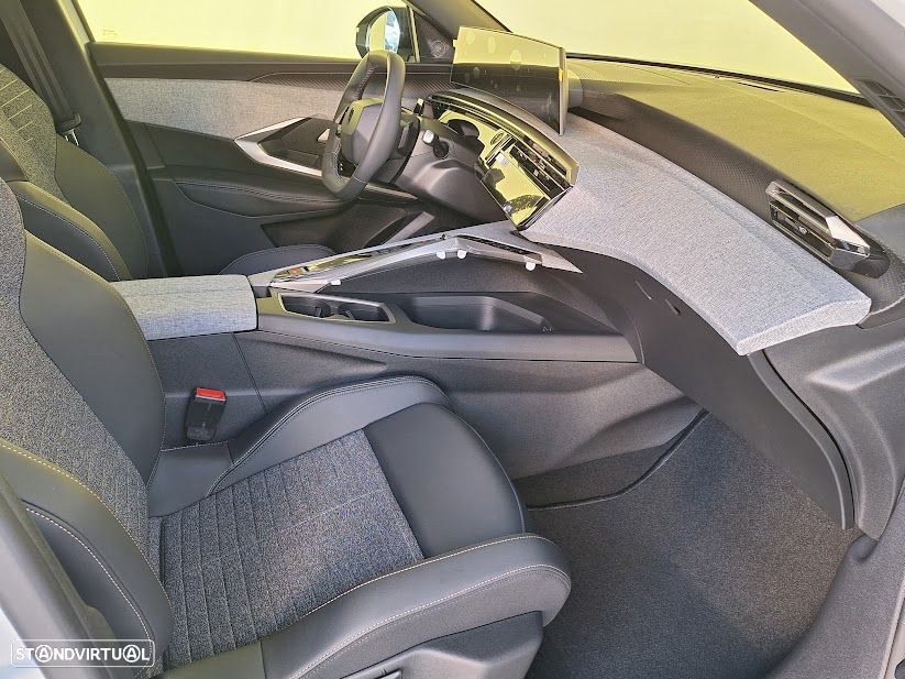 Peugeot 3008 - 11
