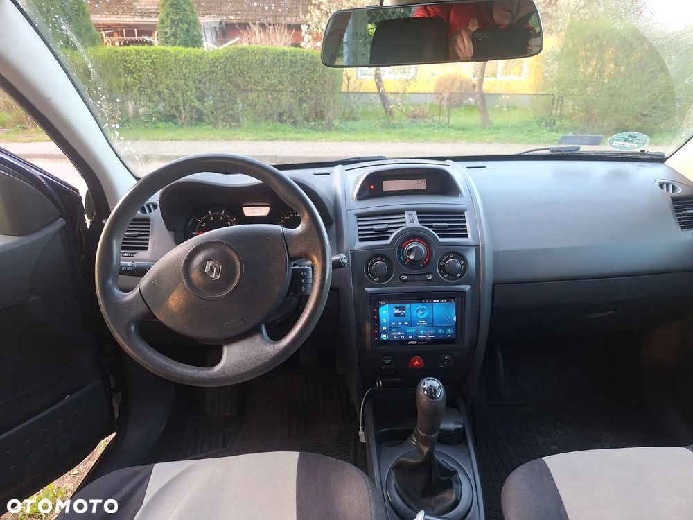 Renault Megane 1.6 Dynamique - 5