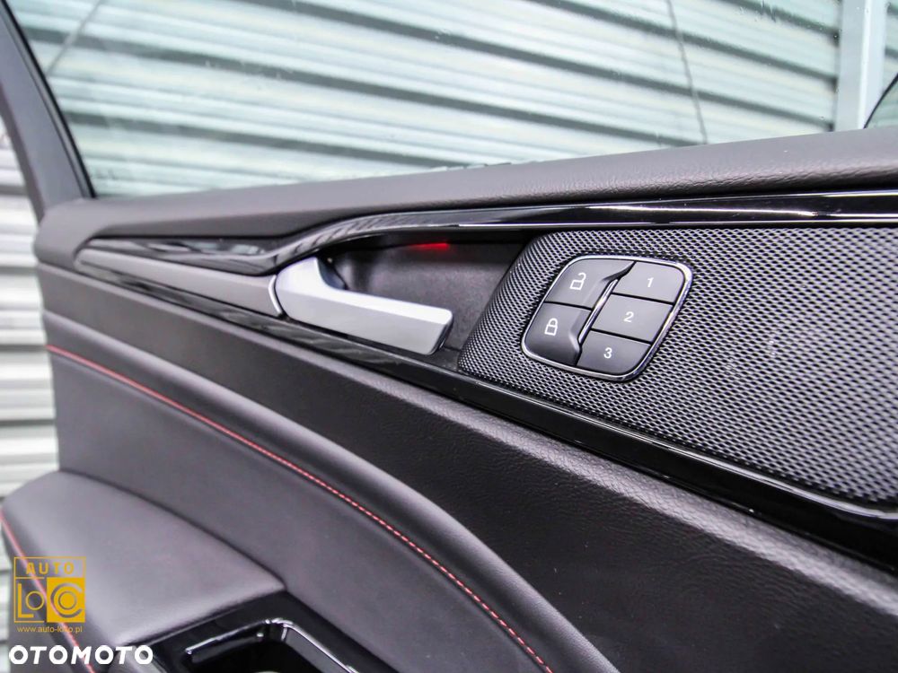 Ford Mondeo 2.0 EcoBlue ST-Line Plus - 34