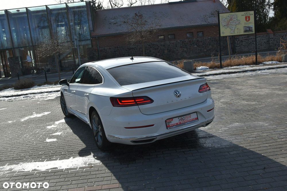 Volkswagen Arteon 2.0 TDI R-Line DSG - 22
