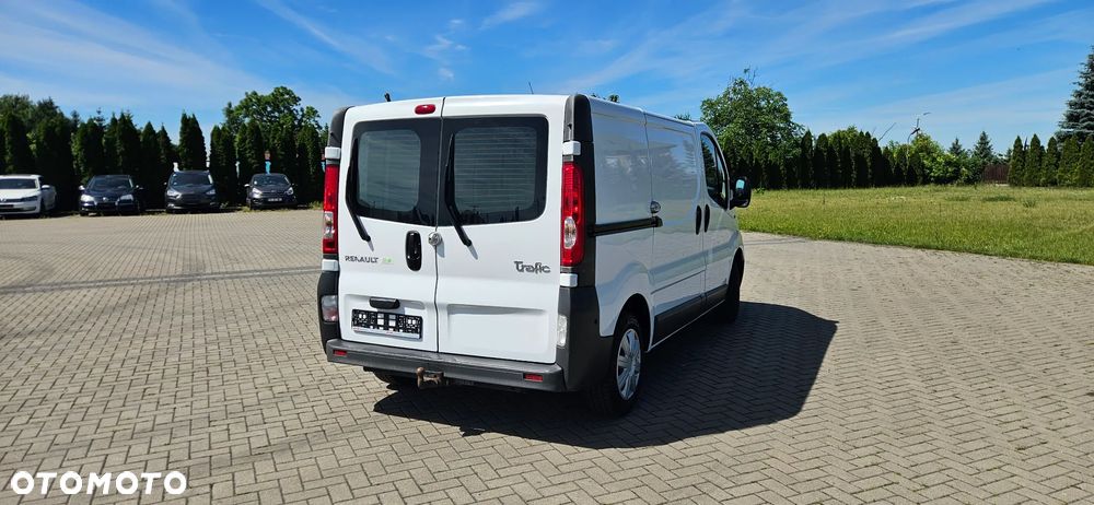 Renault Trafic - 19