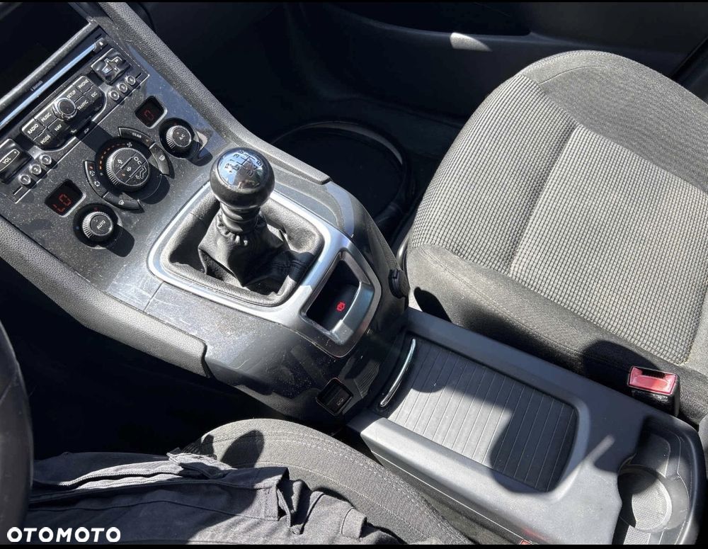 Peugeot 5008 2.0 HDi Premium - 16