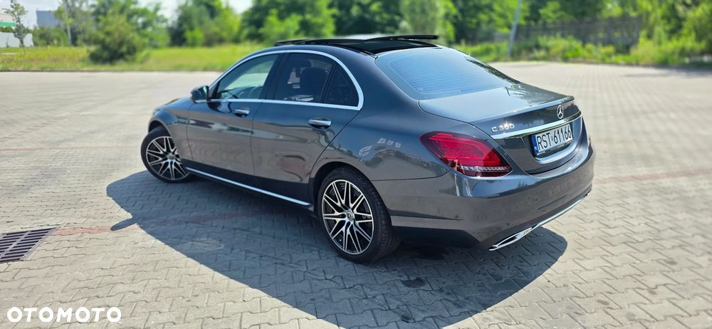 Mercedes-Benz Klasa C 300 7G-TRONIC - 5